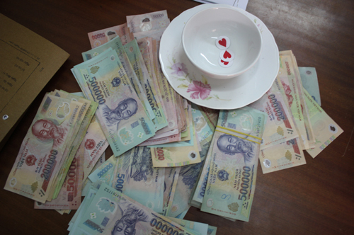 Xóc đĩa truyền thống